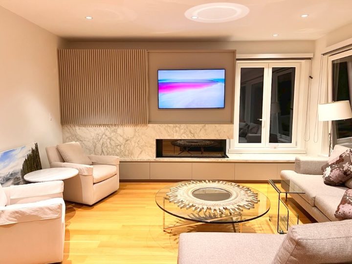 TV Wall with Sliding Doors